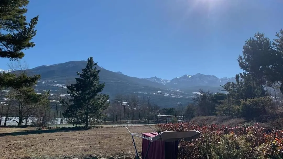 Apartment Superbe Appartement Les Jardins Du Lac Embrun
